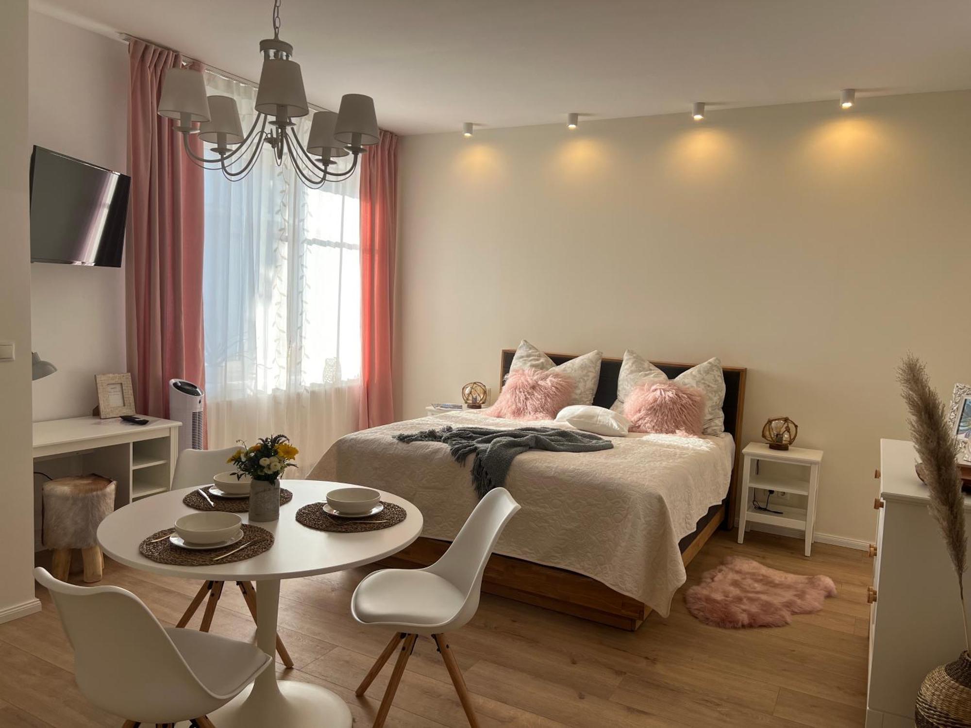 Die "Boho Suite" Im Herzen Von Hartberg I Parking Exterior foto